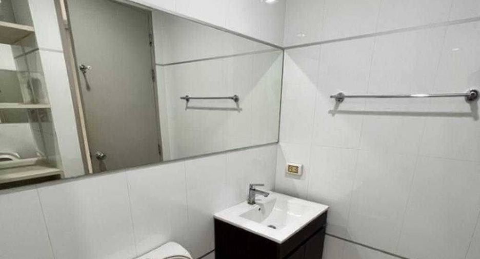 For sale 1 Beds condo in Watthana, Bangkok