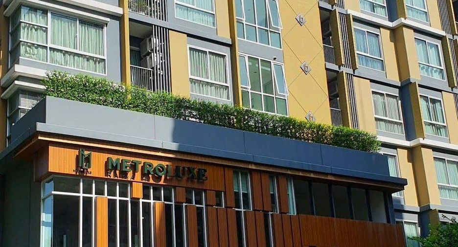 For sale 1 bed condo in Khlong Toei, Bangkok