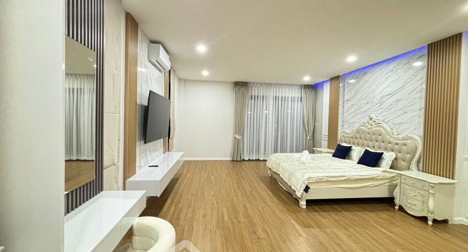 For sale 4 bedrooms house in Jomtien, Pattaya