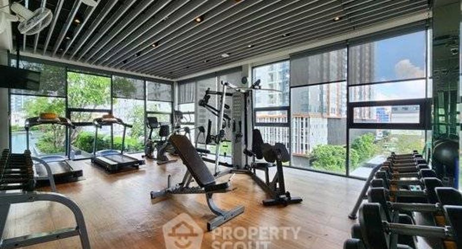 For sale 1 bed condo in Huai Khwang, Bangkok