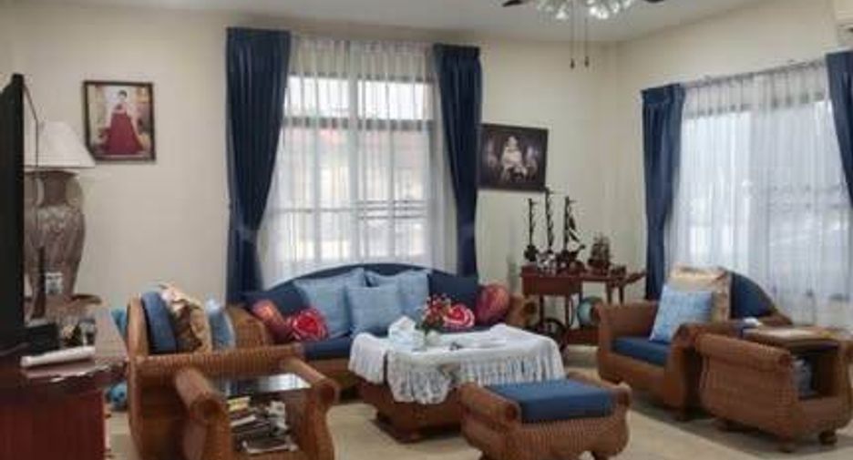 À vendre 4 chambres maison à Bang Lamung, Chonburi