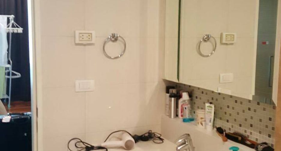 For rent and for sale 1 bed condo in Khlong Toei, Bangkok