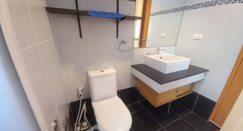 For rent and for sale 3 bedrooms house in East Pattaya, Pattaya