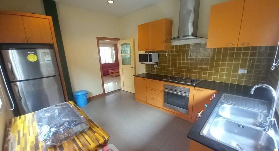 For rent and for sale 3 bedrooms house in East Pattaya, Pattaya