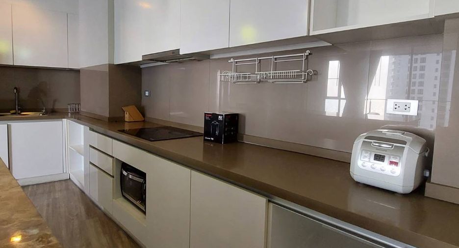 À vendre 3 chambres condo à North Pattaya, Pattaya