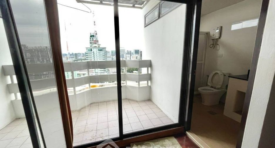 For sale 1 bed condo in Ratchathewi, Bangkok