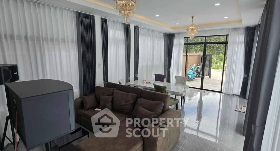 Villa en venta de 5 habitaciones en Jomtien, Pattaya
