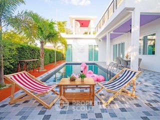 For sale 5 bedrooms villa in Huay Yai, Pattaya