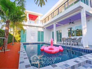 For sale 5 bedrooms villa in Huay Yai, Pattaya