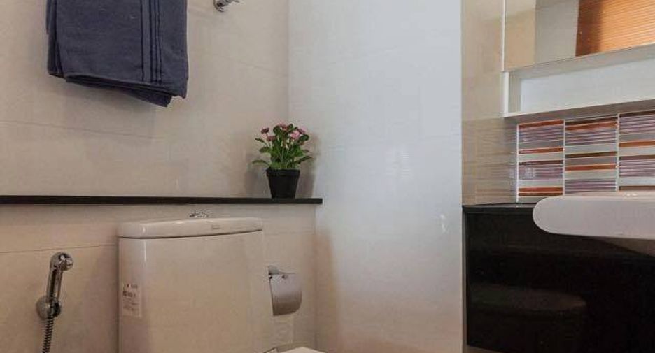 For sale 1 bed condo in Bang Na, Bangkok