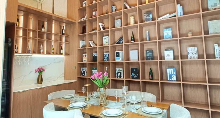 For sale 5 bedrooms villa in East Pattaya, Pattaya
