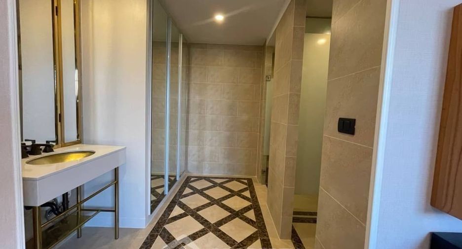 For sale 2 bedrooms condo in Jomtien, Pattaya