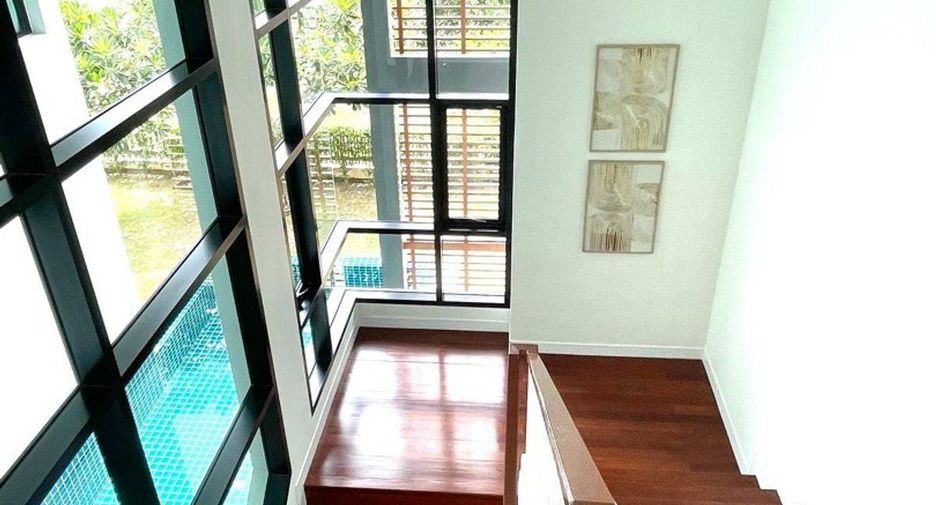 Продажа 4 спальни дом в Na Jomtien, Паттайя