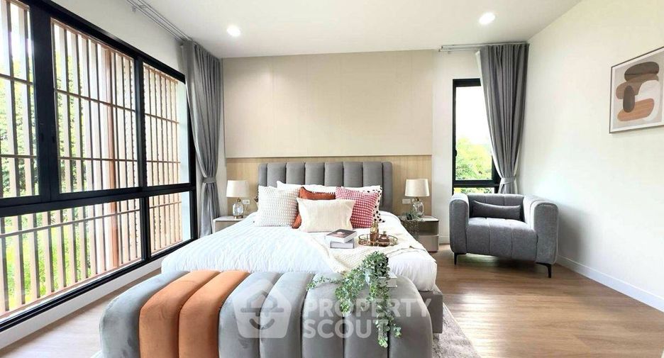 Продажа 4 спальни дом в Na Jomtien, Паттайя