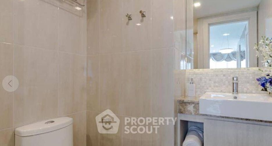 Condo en venta de 2 habitaciones en Pratumnak, Pattaya