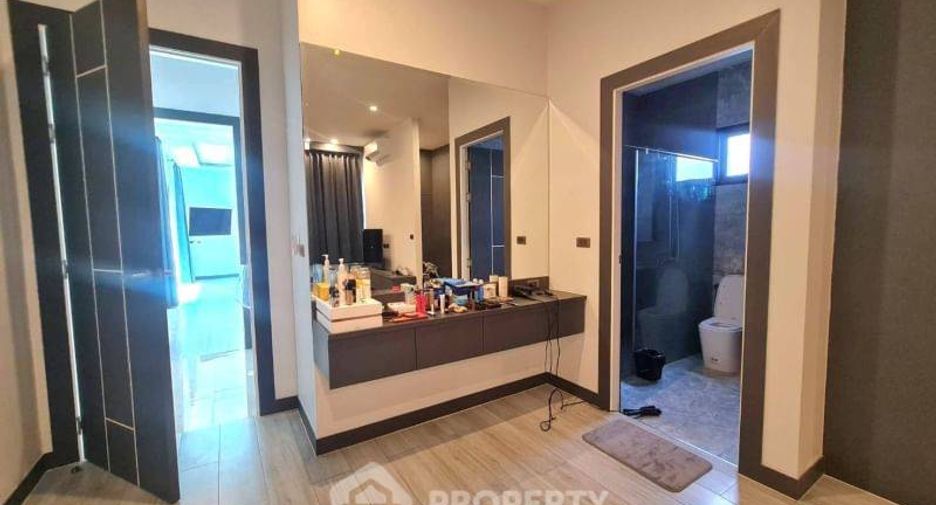 À vendre 3 chambres maison à Huay Yai, Pattaya