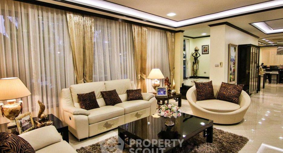 À vendre 5 chambres villa à Jomtien, Pattaya