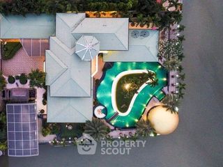 À vendre 5 chambres villa à Bang Lamung, Chonburi
