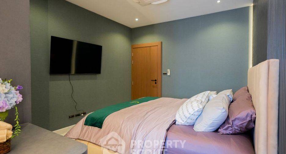 For sale 5 bedrooms villa in Jomtien, Pattaya