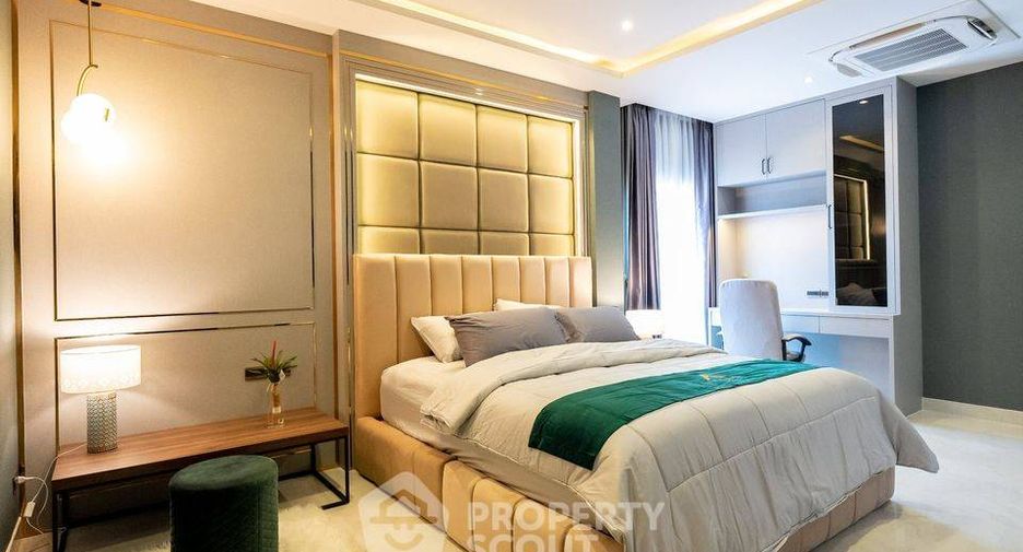 For sale 5 bedrooms villa in Jomtien, Pattaya