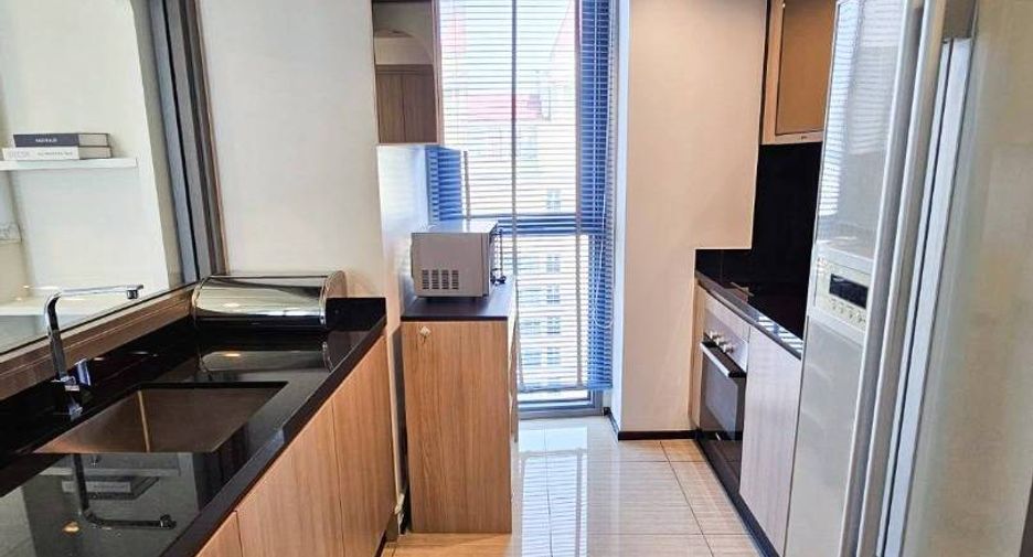 For sale 2 bedrooms condo in Pathum Wan, Bangkok