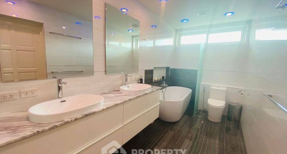 For sale 5 bedrooms villa in South Pattaya, Pattaya