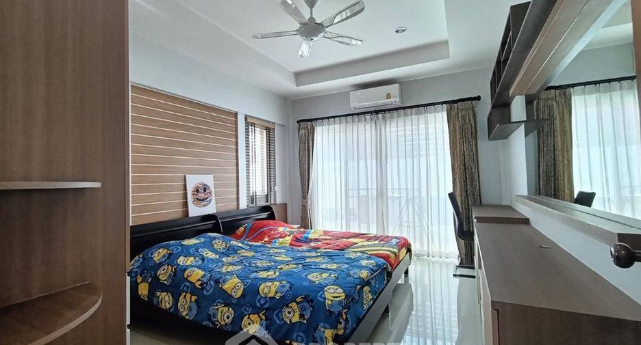 À vendre 3 chambres villa à Huay Yai, Pattaya