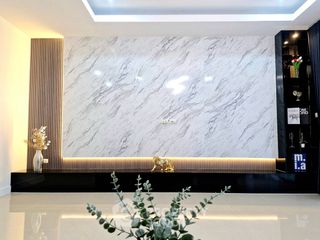 Casa adosada en venta de 2 habitaciones en Bang Lamung, Chonburi