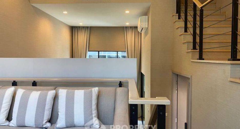 Casa adosada en venta de 3 habitaciones en Suan Luang, Bangkok