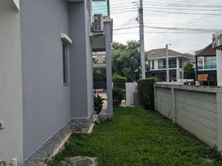出售 3 卧室 独立屋 在 Saphan Sung, 曼谷