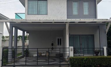 Haus zum Kauf mit 3 Zimmer in Saphan Sung, Bangkok