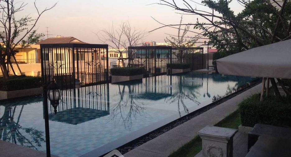 For sale 1 bed condo in Bang Phlat, Bangkok
