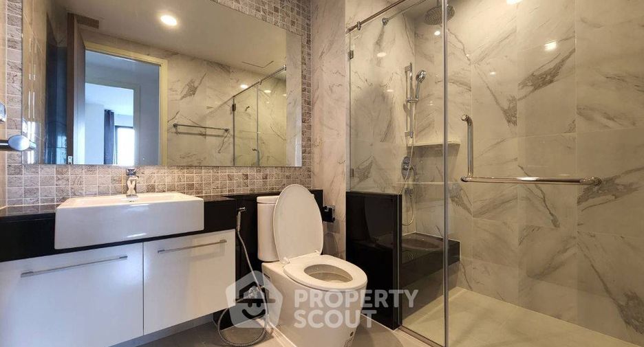 For sale 1 bed condo in Khlong San, Bangkok