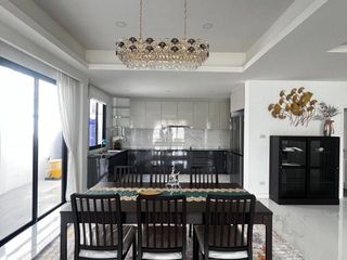 For rent and for sale 5 bedrooms villa in Bang Lamung, Chonburi