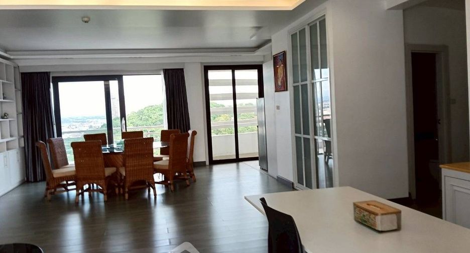For sale 3 bedrooms condo in Bang Lamung, Chonburi
