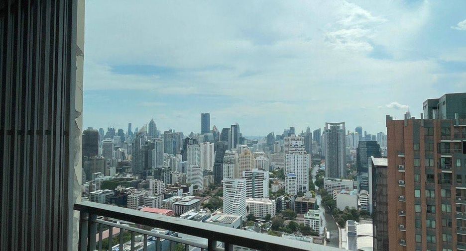For rent 1 bed condo in Watthana, Bangkok