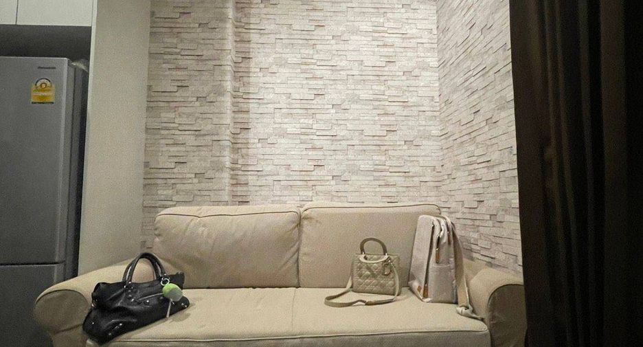 For rent 1 bed condo in Watthana, Bangkok
