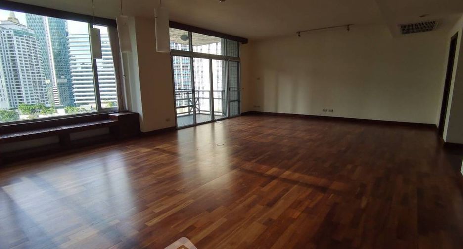 For sale 3 bedrooms condo in Pathum Wan, Bangkok
