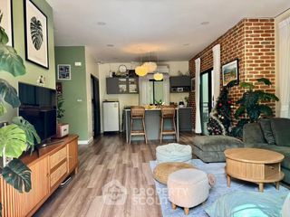 Haus zum Kauf mit 3 Zimmer in Si Racha, Chonburi