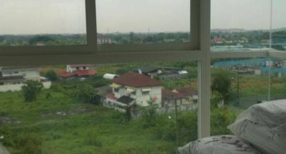 For sale 2 bedrooms condo in Khan Na Yao, Bangkok