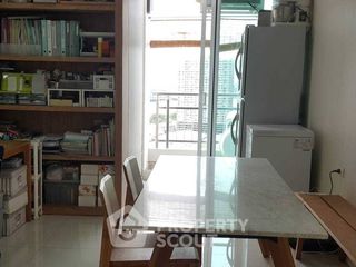 For sale 1 bed condo in Yan Nawa, Bangkok