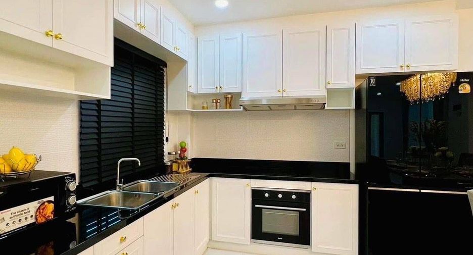 ขาย 4 ห้องนอน บ้านเดี่ยว ใน พัทยาตะวันออก, พัทยา