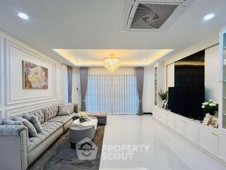 Продажа 4 спальни дом в Восточная Паттайя, Паттайя