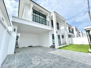 Продажа 4 спальни дом в Восточная Паттайя, Паттайя