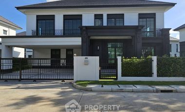 For sale 4 bedrooms house in Phasi Charoen, Bangkok
