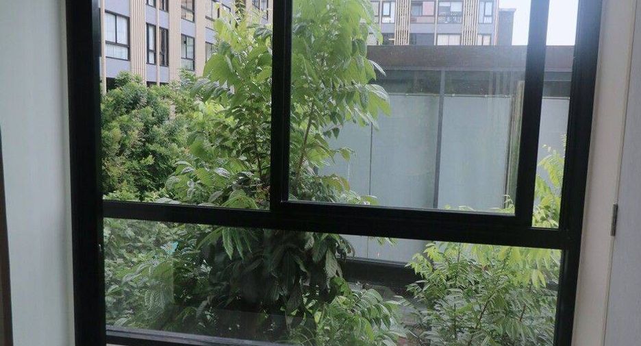 For sale 1 bed condo in Suan Luang, Bangkok