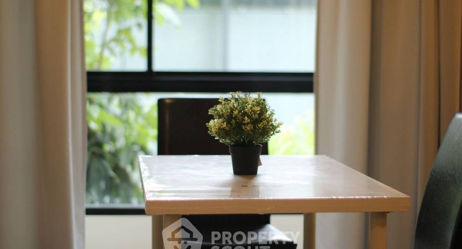 For sale 1 bed condo in Suan Luang, Bangkok