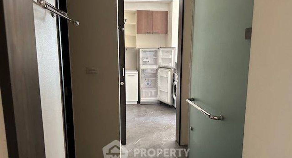 For sale 1 bed condo in Bang Na, Bangkok