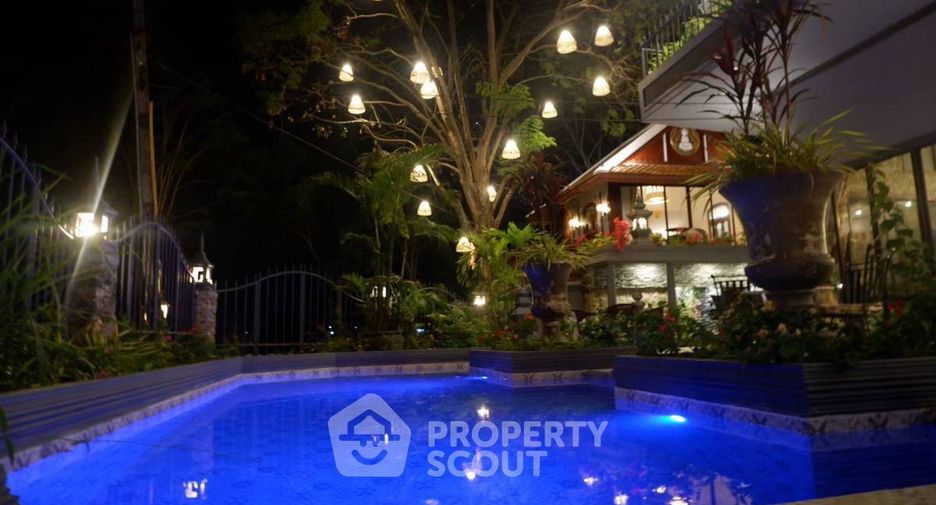 Villa zur Miete und zum Kauf mit 4 Zimmer in Sattahip, Chonburi