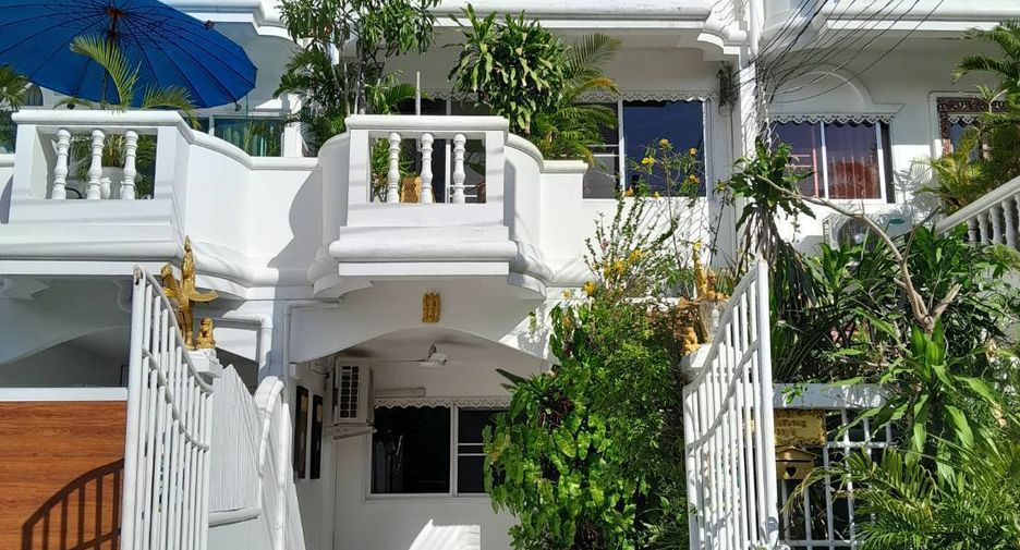 Reihenhaus zum Kauf mit 3 Zimmer in Pratumnak, Pattaya